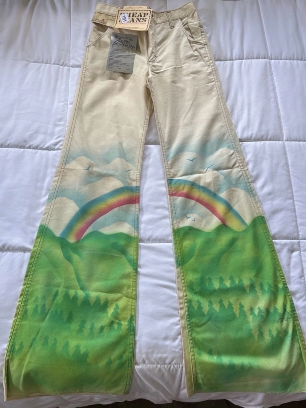 True Vintage 70s Hand Painted Bell Bottom Jeans Rainbow RARE NWT Boho Hippie